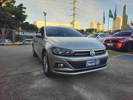 VOLKSWAGEN VIRTUS 1.0 200 TSI COMFORTLINE AUTOMÁTICO VOLKSWAGEN VIRTUS 1.0 200 TSI COMFORTLINE AUTOMÁTICO